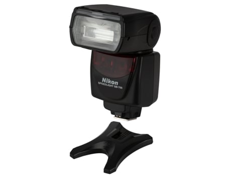 Flash  SB700 (NG: 25 - Controlo: TTL)