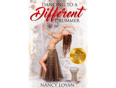 Livro Dancing To A Different Drummer de Nancy Loyan ( Inglês )