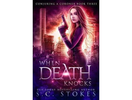 Livro When Death Knocks de S.C. Stokes ( Inglês )