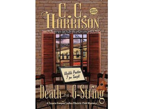 Livro Death By G-String: A Coyote Canyon Ladies Ukulele Club Mystery de C.C. Harrison ( Inglês )