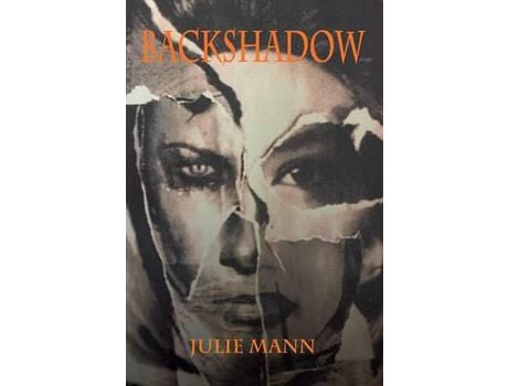 Livro Backshadow de Julie Mann ( Inglês )