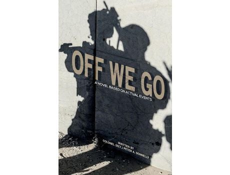 Livro Off We Go de Peter A Donnelly ( Inglês )