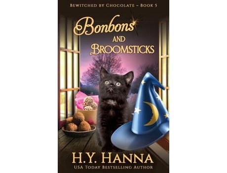 Livro Bonbons And Broomsticks: Bewitched By Chocolate Mysteries - Book 5 de H.Y. Hanna ( Inglês )