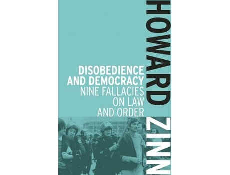 Livro disobedience and democracy de howard zinn (inglês)