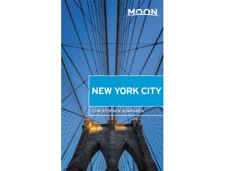 Livro Moon New York City de Christopher Kompanek (Inglês)