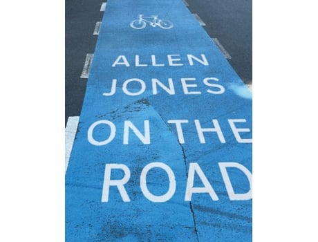 Livro On the Road Parking Markings de Allen Jones (Inglês)