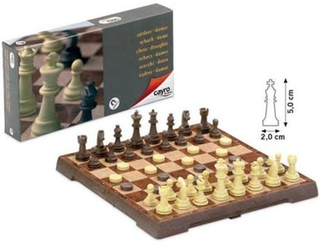 Estão em jogo a estratégia e um prémio de 4000€ no xadrez