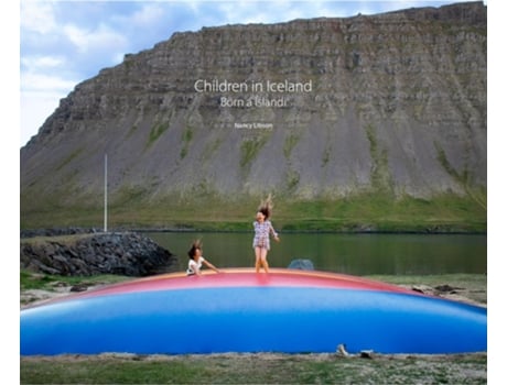 Livro Children in Iceland de Nancy Libson (Inglês - Capa Dura)