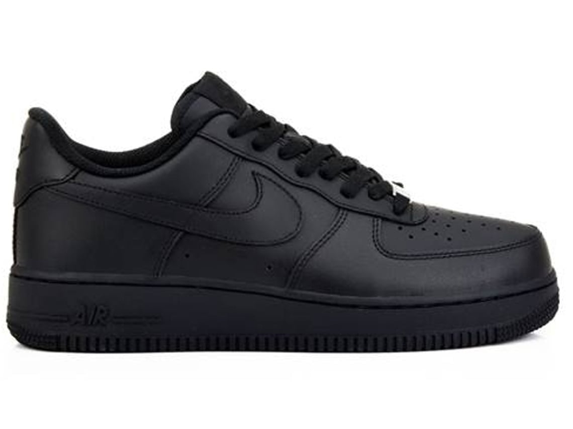 Tênis Nike Air Force 1 Low Preto e Branco em Couro