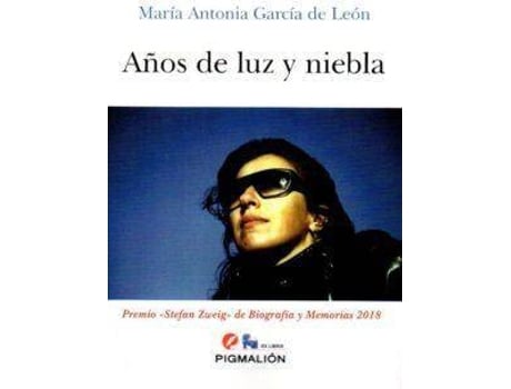 Livro Años De Luz Y Niebla de María Antonia García De León (Espanhol)