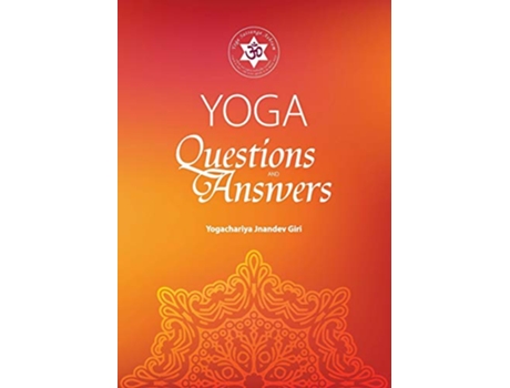 Livro Yoga Questions and Answers de Yogachariya Jnandev Giri (Inglês)