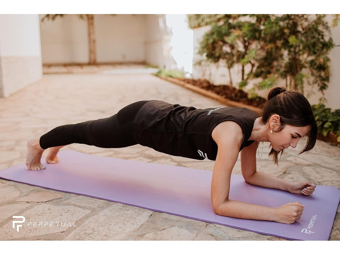 Tapete de Yoga Dupla Camada Antiderrapante PrimeMatik  183 x 61 x 0.8 Cm -  Violeta - Yoga e Pilates - Compra na