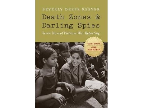 Livro death zones and darling spies de beverly deepe keever (inglês)