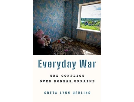 Livro Everyday War de Greta Lynn Uehling (Inglês)