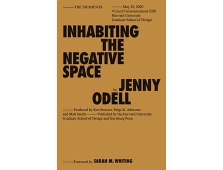 Livro Inhabiting the Negative Space de Jenny Odell (Inglês)