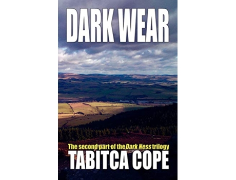 Livro Dark Wear de Tabitca Cope (Inglês)