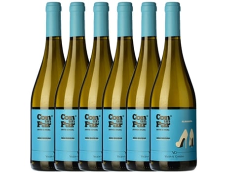 Vinho VICENTE GANDÍA Vicente Gandía Con Un Par Albariño Rías Baixas (0.75 L - 6 unidades)