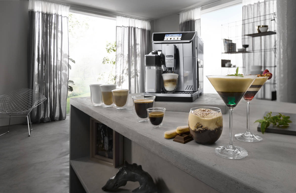 M quina de Caf DELONGHI PrimaDonna Elite Experience ECAM650.85.MS